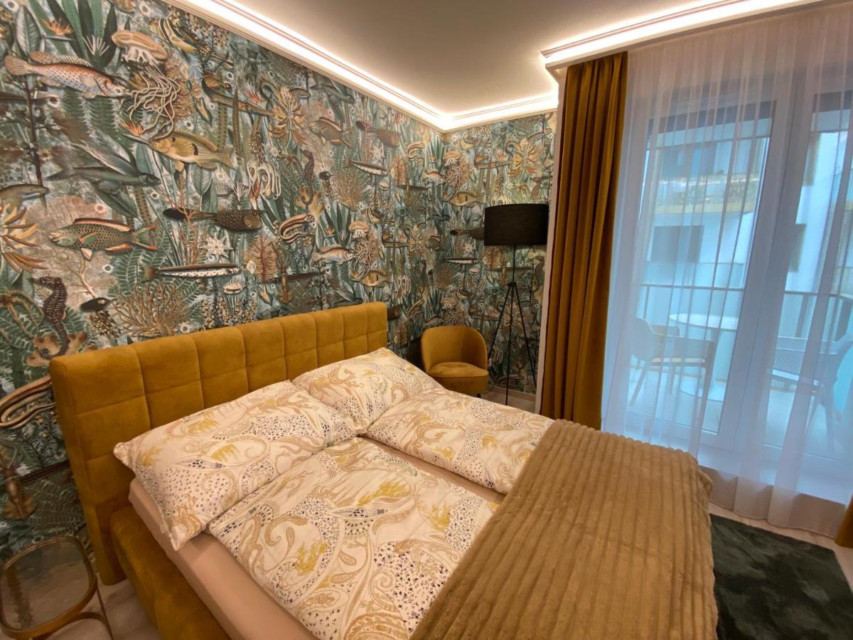 Grand Suites Central Budapest Exterior photo