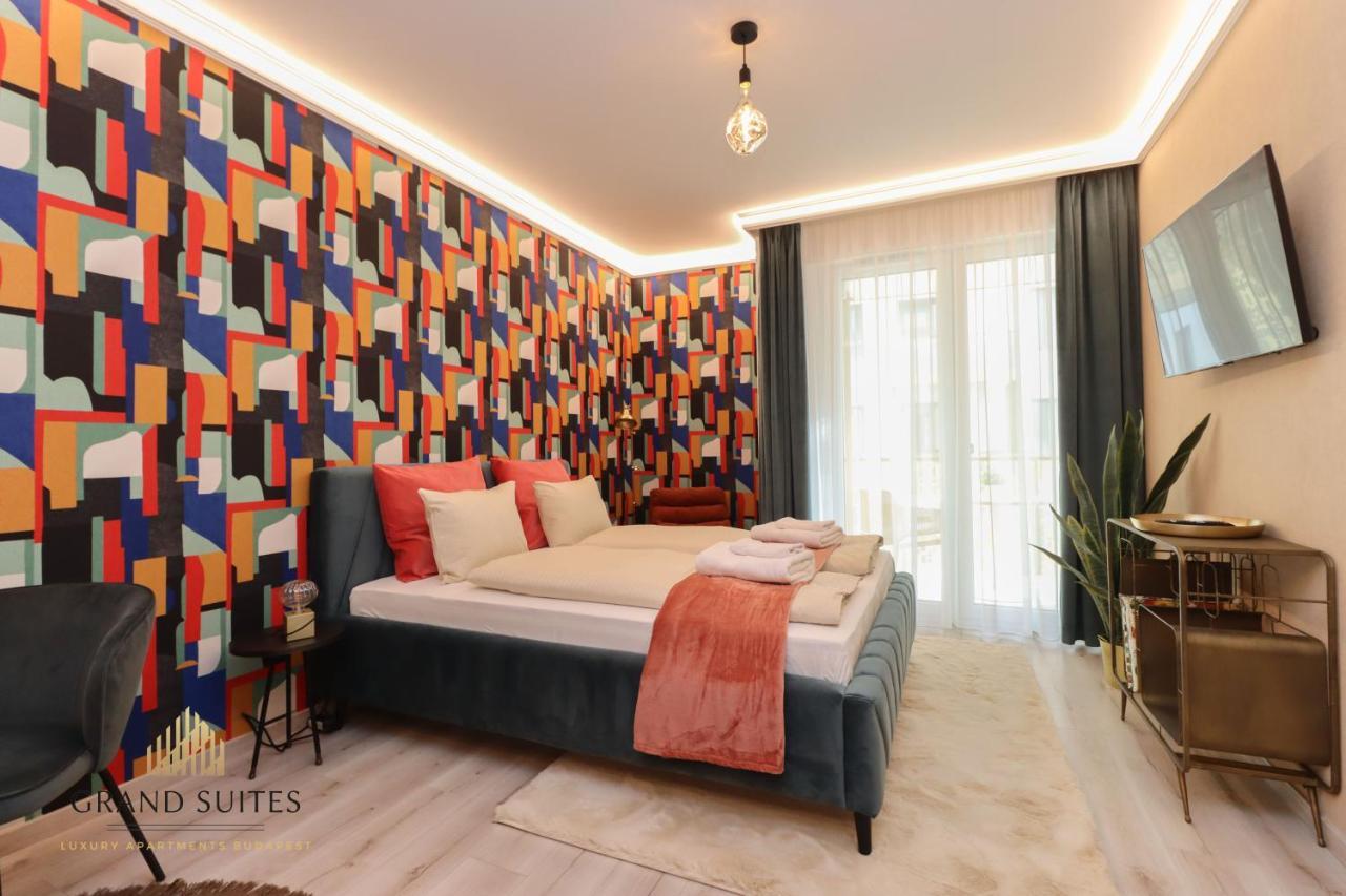 Grand Suites Central Budapest Exterior photo